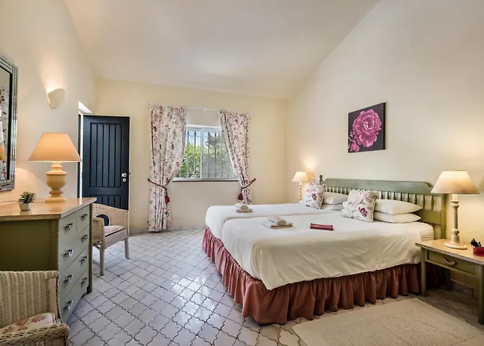 Mng Elliott76 Villa Vale do Lobo