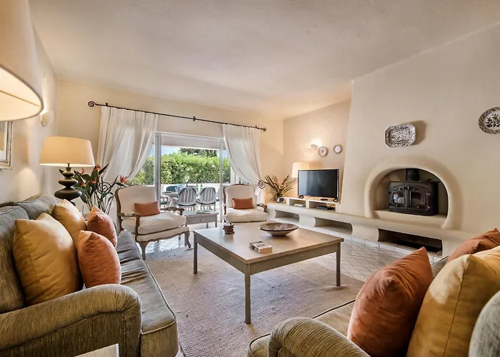 Вилла Mng Elliott76 Вале-до-Лобо